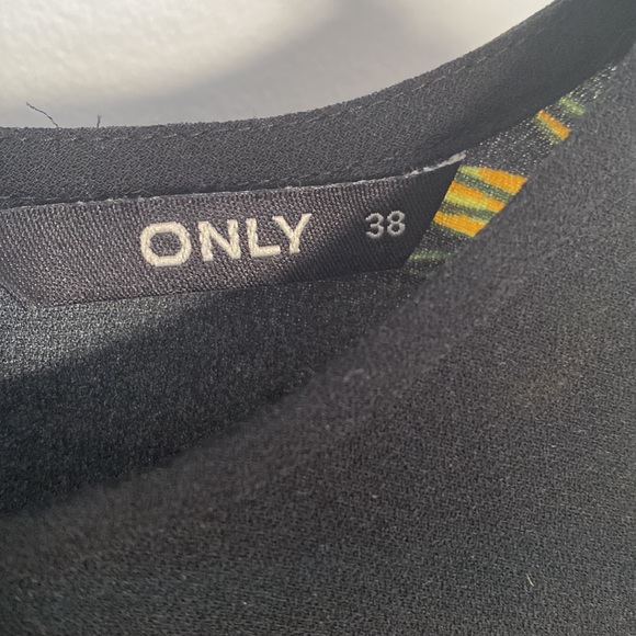 3 for 20$ 🌷 - Picture 3 of 5